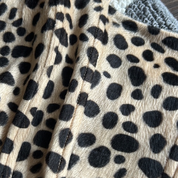 Cheetah print corset top - Picture 4 of 4